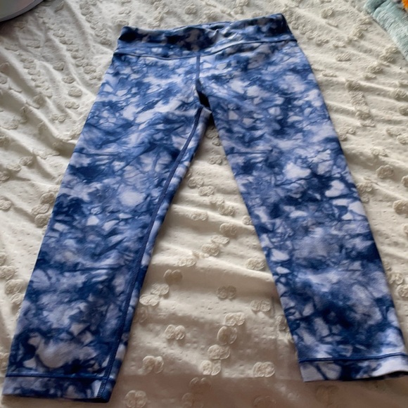Athleta Other - Kids Medium (8-10) Athleta capri leggings